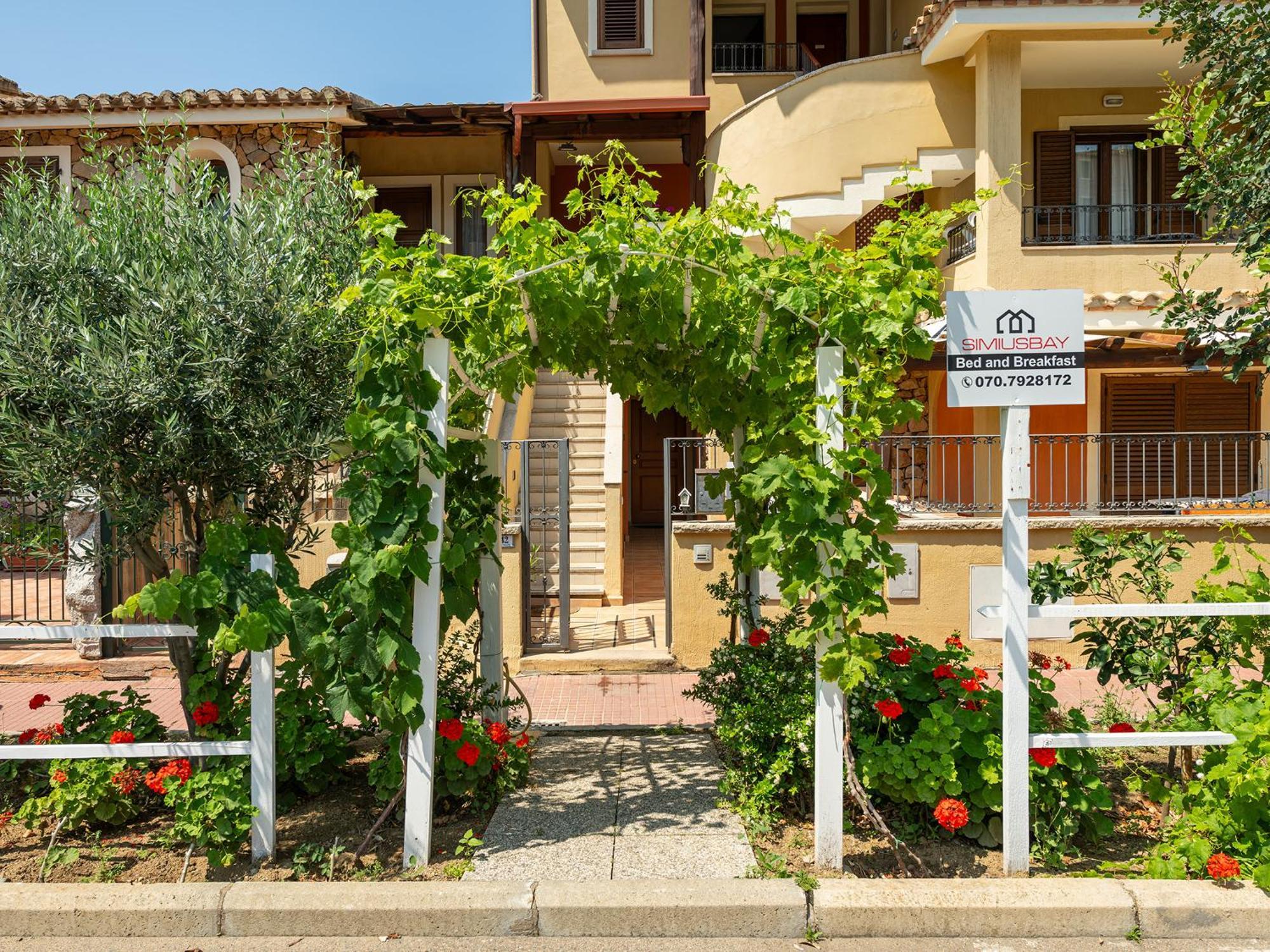 B&B Simius Bay Villasimius Bagian luar foto