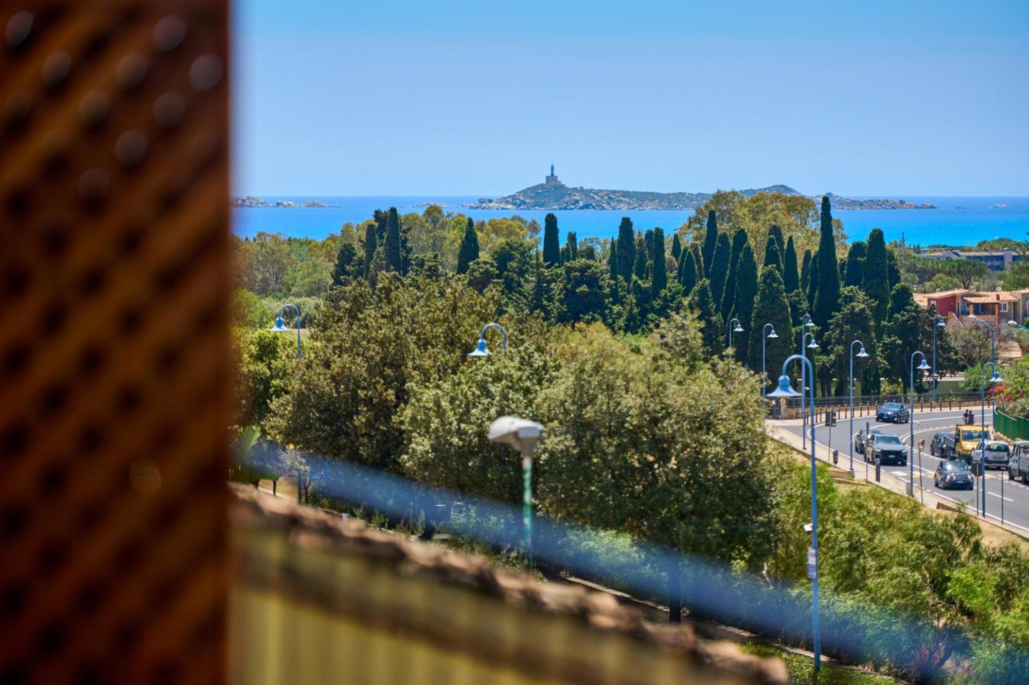 B&B Simius Bay Villasimius Bagian luar foto